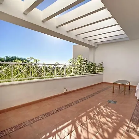 A Beautiful And Tranquil In The Heart Of * Μαρμπέλλα