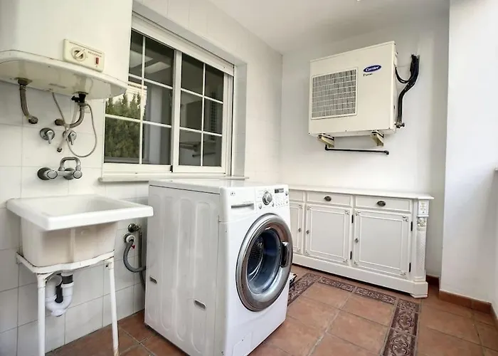 A Beautiful And Tranquil In The Heart Of Marbella